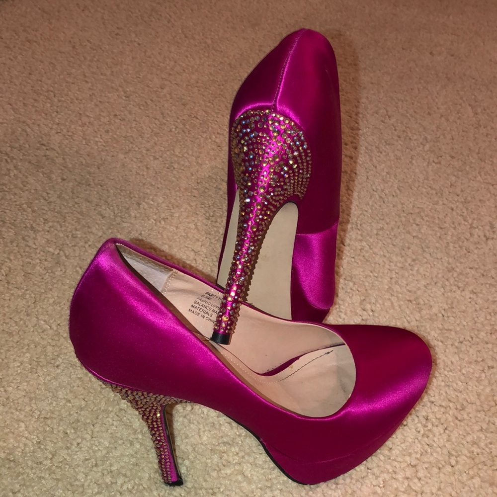 Steve Madden Partyy-R